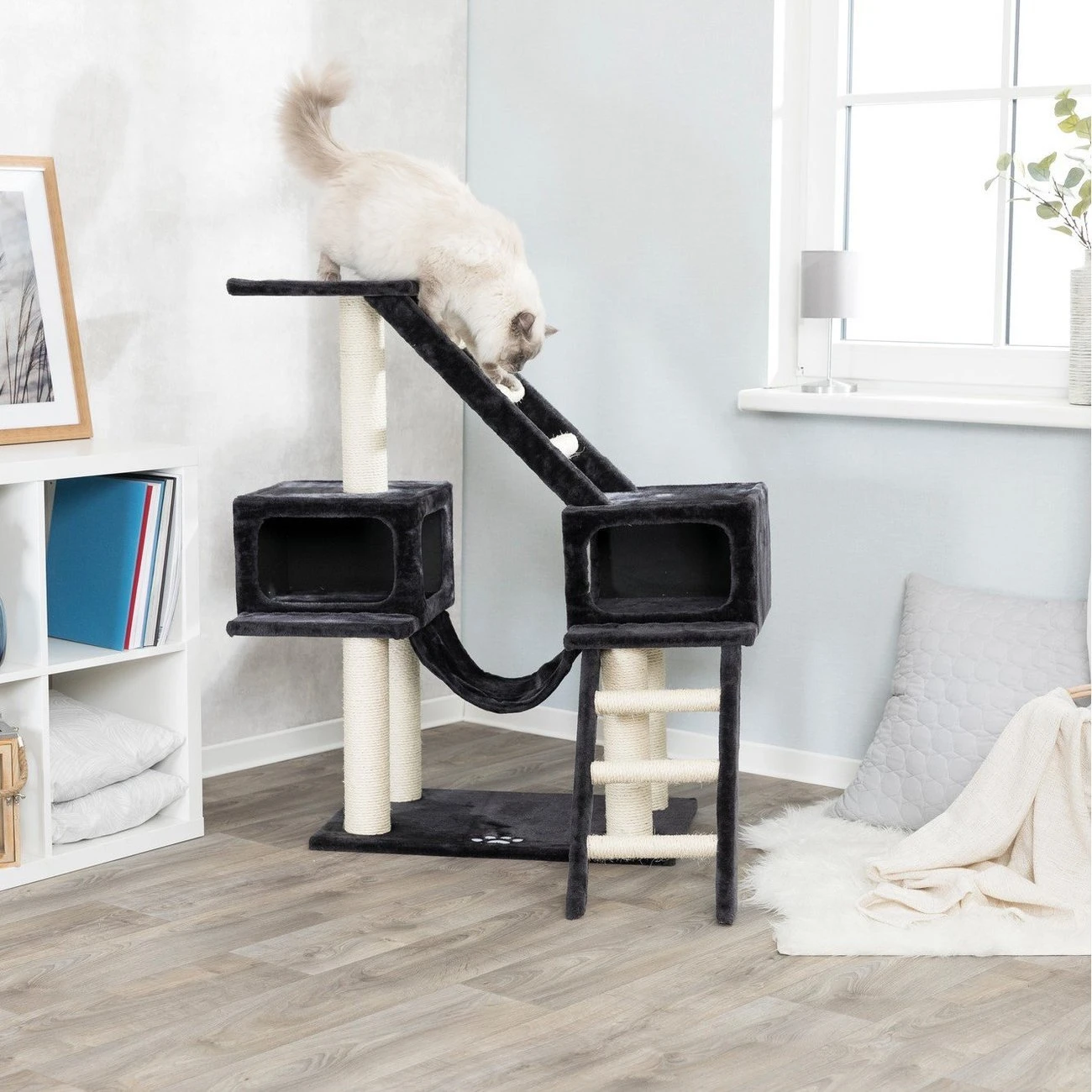 TRIXIE Kratzbaum Malaga 4 TRIXIE Kratzbaum Malaga – Bild 2