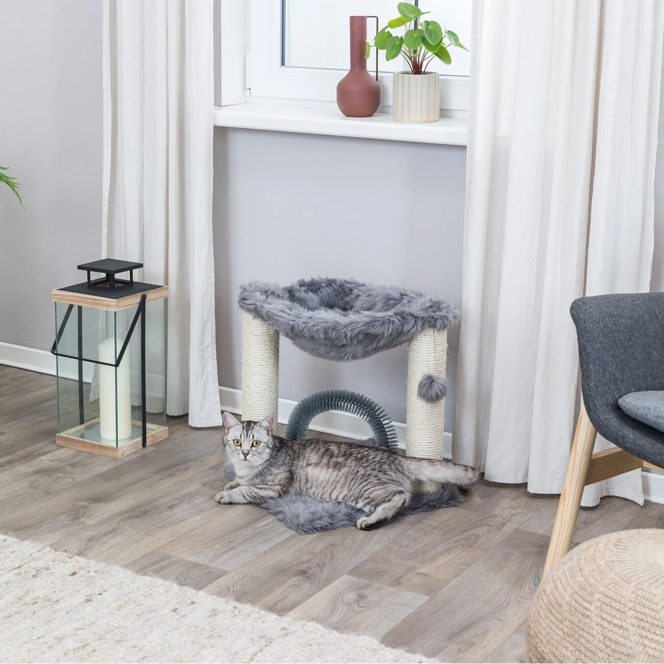 TRIXIE Kratzbaum Baza Mit Plüsch 10 TRIXIE Kratzbaum Baza Mit Plüsch – Bild 8